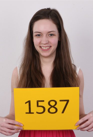 Czech Casting – Jana 1587 – (20yo)