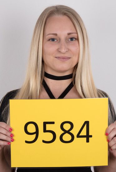 Czech Casting – Tereza 9584 – (18yo)