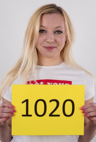 Czech Casting – Eva 1020 – (20yo)