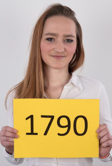 Czech Casting – Tereza 1790 – (19yo)