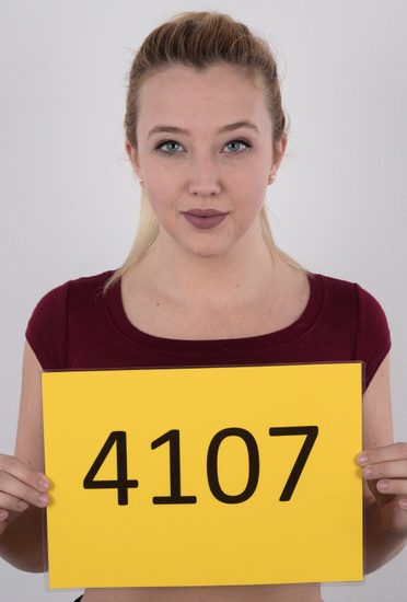 Czech Casting – Kelly 4107 – (23yo)