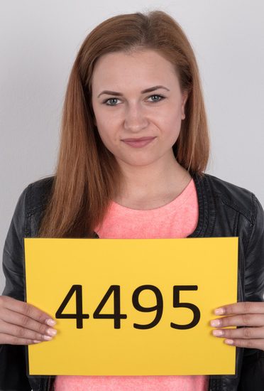 Czech Casting – Lucie 4495 – (18yo)