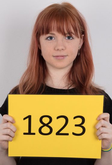 Czech Casting – Niky 1823 – (18yo)