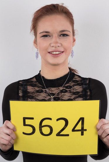 Czech Casting – Nada 5624 – (18yo)