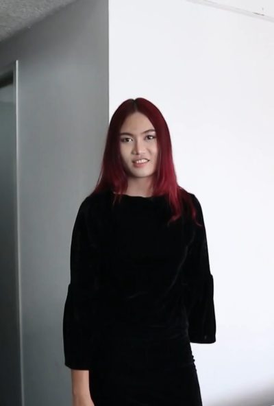 TripForFuck – Som – She is tall, she is just tall