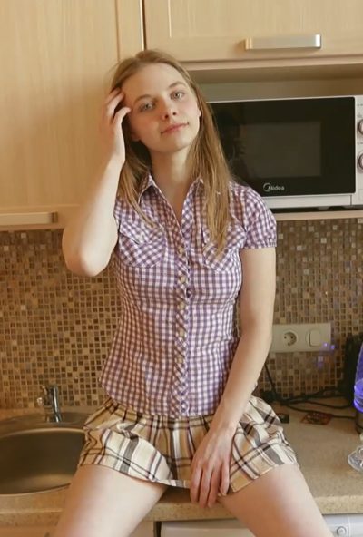 FameGirls – Siena – Extra HD video 001