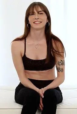 NetGirl – Tess Returns