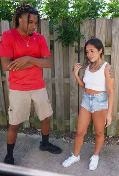 Bang Bus – The Girl with the Neck Tattoo